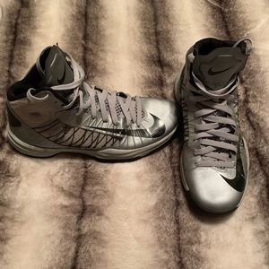 Nike hyper dunk shoes